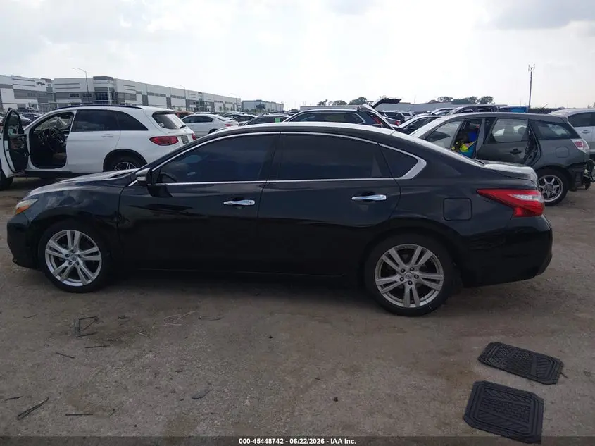 2017 NISSAN ALTIMA 3.5 SL