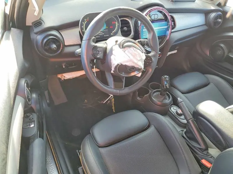 2022 MINI COOPER S  