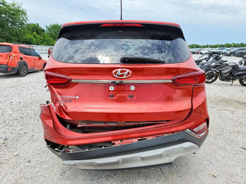 2019 HYUNDAI SANTA FE SE  