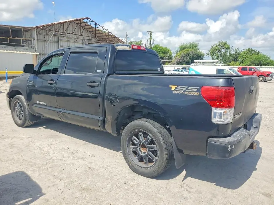 2013 TOYOTA TUNDRA CREWMAX SR5  