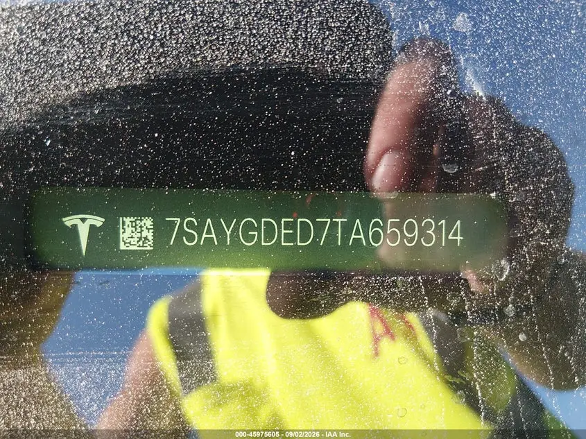 2026 TESLA MODEL Y PREMIUM REAR-WHEEL DRIVE/REAR-WHEEL DRIVE
