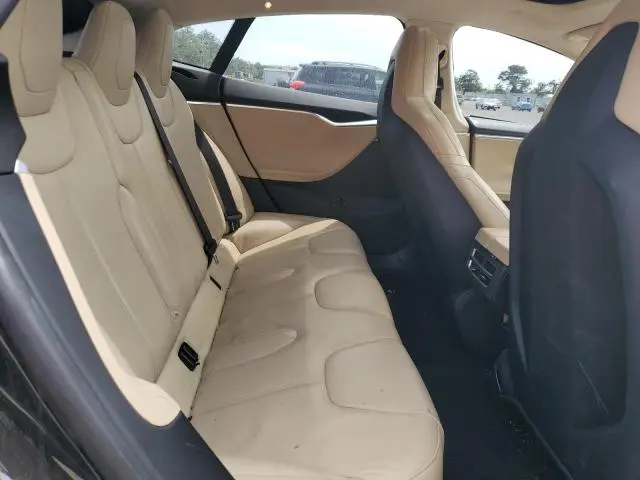2015 TESLA MODEL S   
