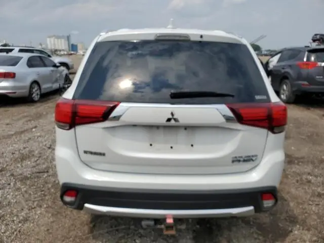 2018 MITSUBISHI OUTLANDER SE