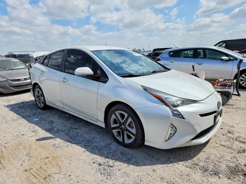 2016 TOYOTA PRIUS THREE TOURING  