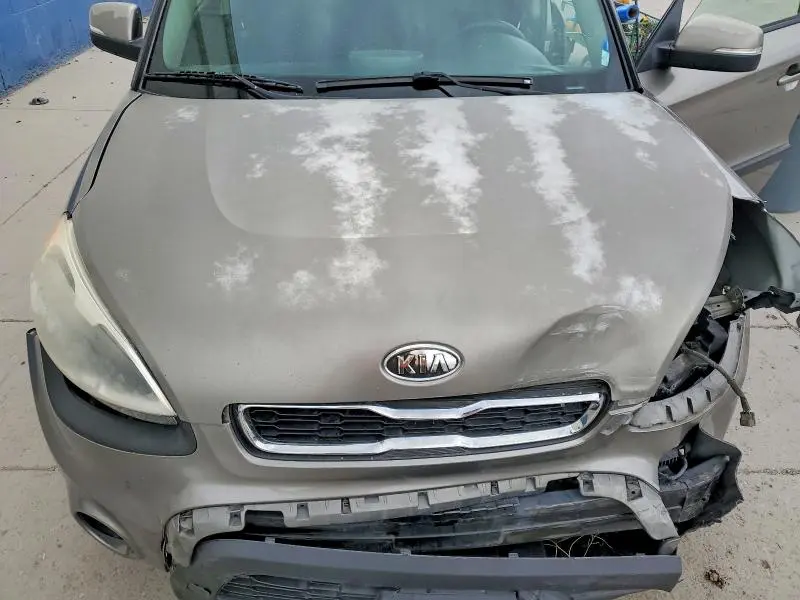 2012 KIA SOUL +  
