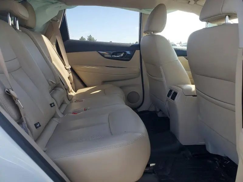 2017 NISSAN ROGUE SL  