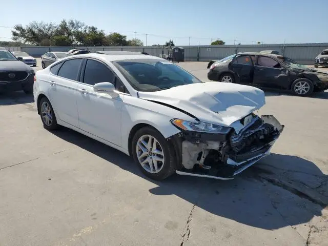 2016 FORD FUSION SE  