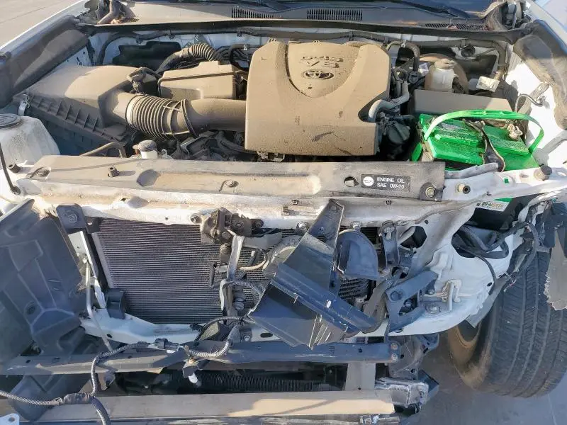 2018 TOYOTA TACOMA DOUBLE CAB  