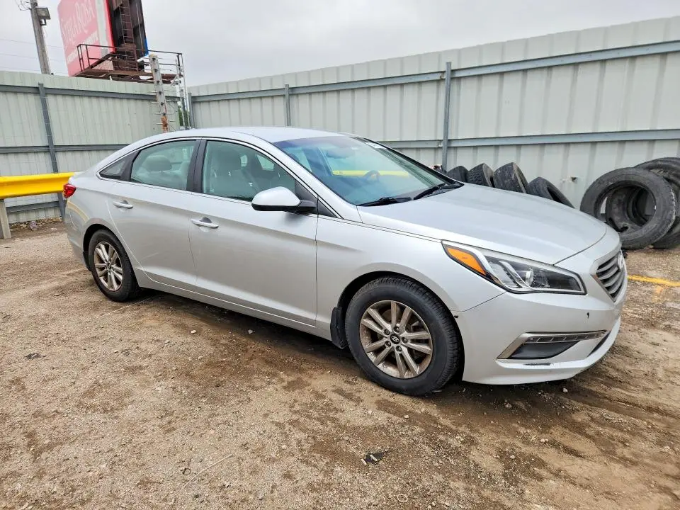 2015 HYUNDAI SONATA SE  