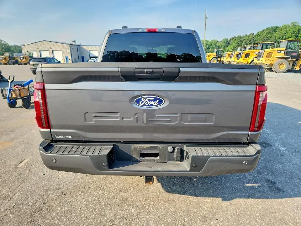 2024 FORD F150 STX  