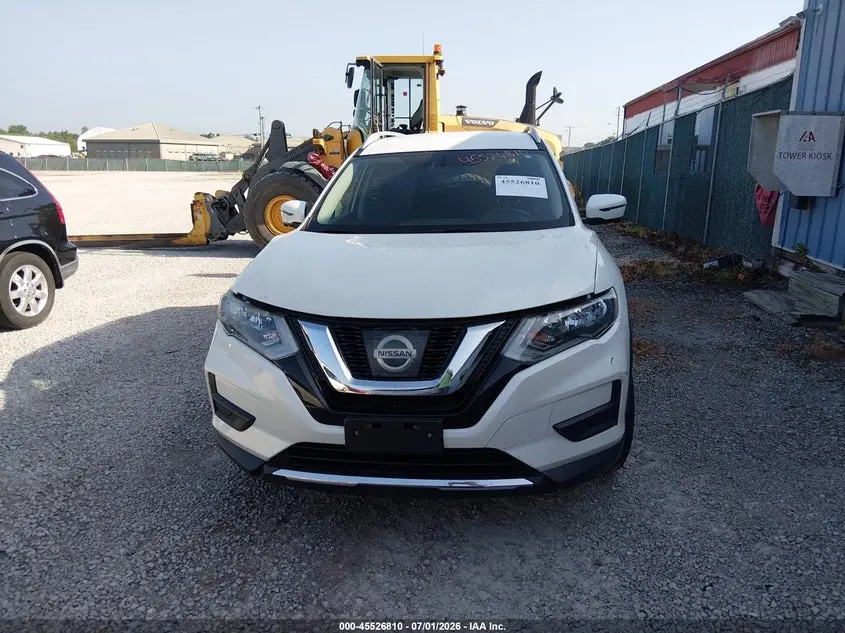 2017 NISSAN ROGUE SV
