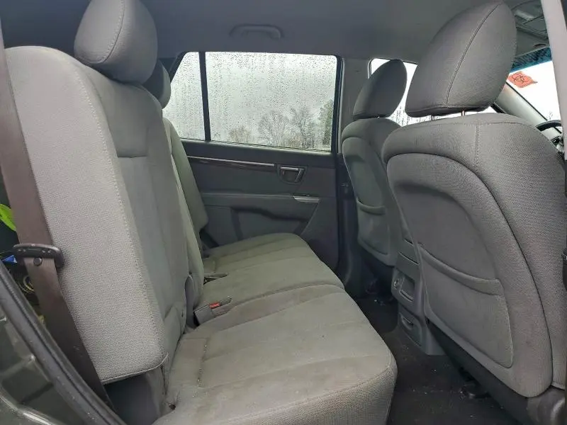 2012 HYUNDAI SANTA FE GLS  