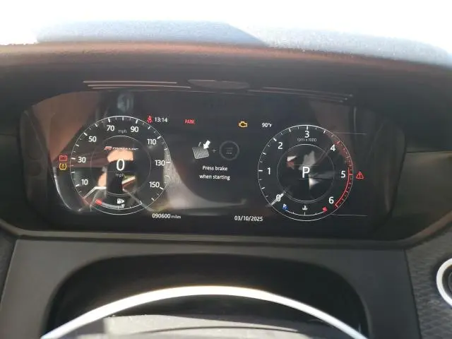 2018 LAND ROVER RANGE ROVER VELAR R-DYNAMIC SE  