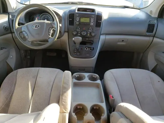 2010 KIA SEDONA LX  
