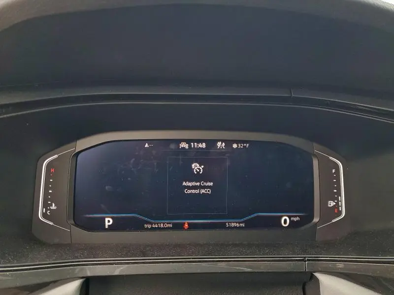 2022 VOLKSWAGEN TAOS SEL  