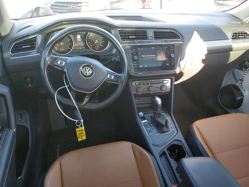 2018 VOLKSWAGEN TIGUAN SE  
