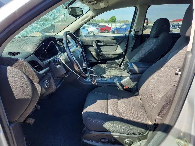 2016 CHEVROLET TRAVERSE LT  