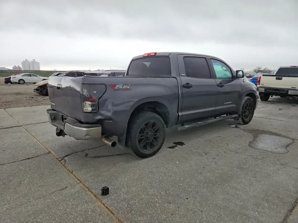 2013 TOYOTA TUNDRA GRADE  