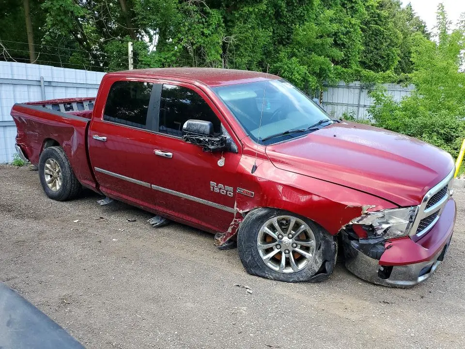 2014 RAM 1500 SLT  