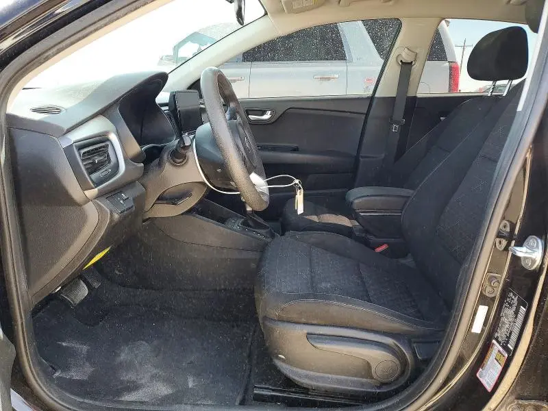 2021 KIA RIO LX  