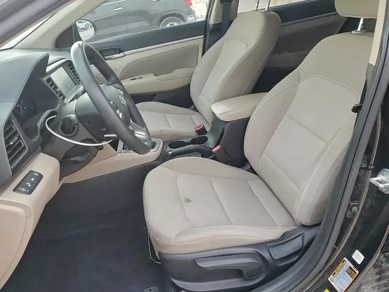 2020 HYUNDAI ELANTRA SEL  