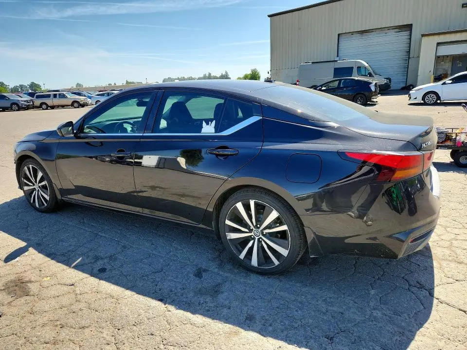 2020 NISSAN ALTIMA SR  