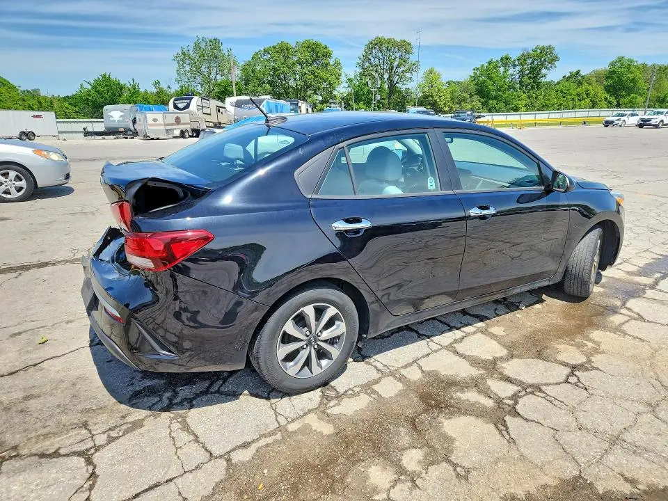 2021 KIA RIO S  