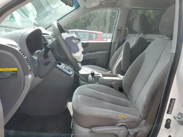 2012 KIA SEDONA LX  