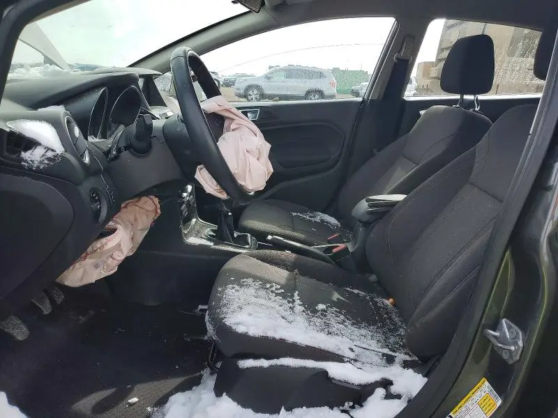 2016 FORD FIESTA SE  