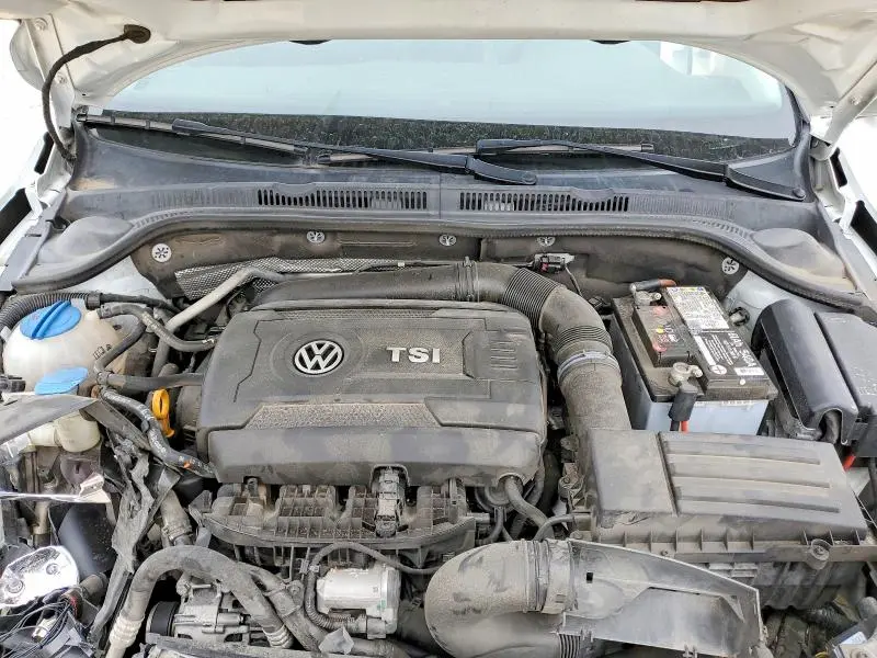 2016 VOLKSWAGEN JETTA SEL  