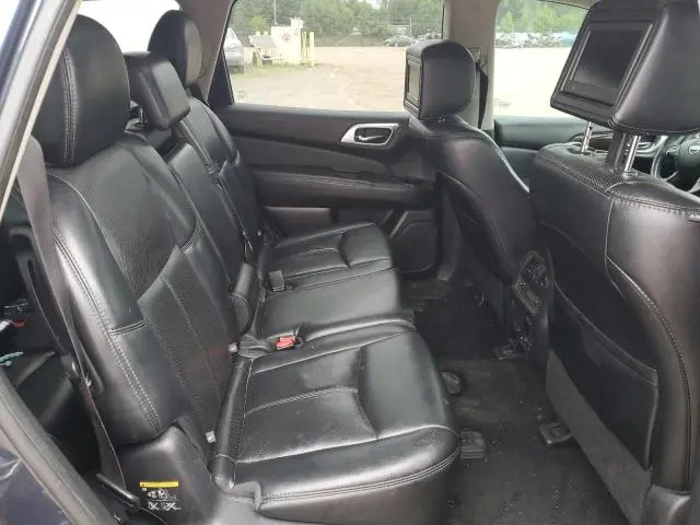 2016 NISSAN PATHFINDER S  
