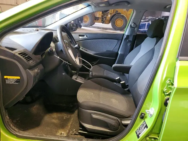2014 HYUNDAI ACCENT GS  