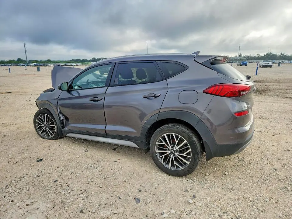 2020 HYUNDAI TUCSON SEL  