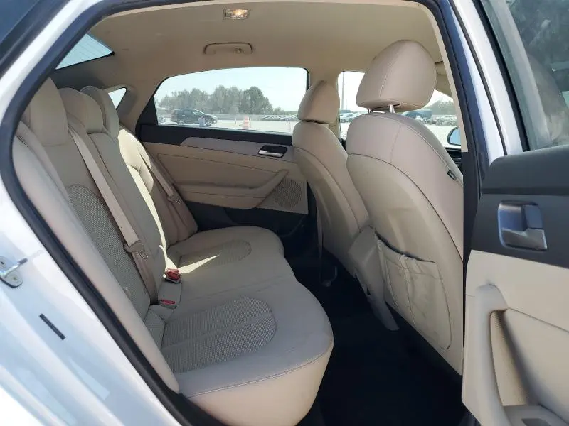 2018 HYUNDAI SONATA SPORT  