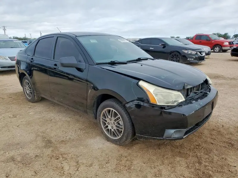 2010 FORD FOCUS SE  