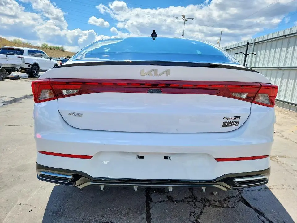 2022 KIA K5 GT LINE  