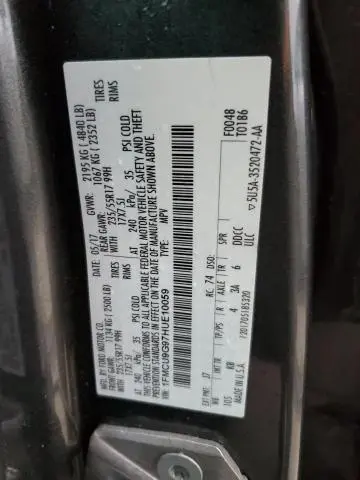2017 FORD ESCAPE SE  