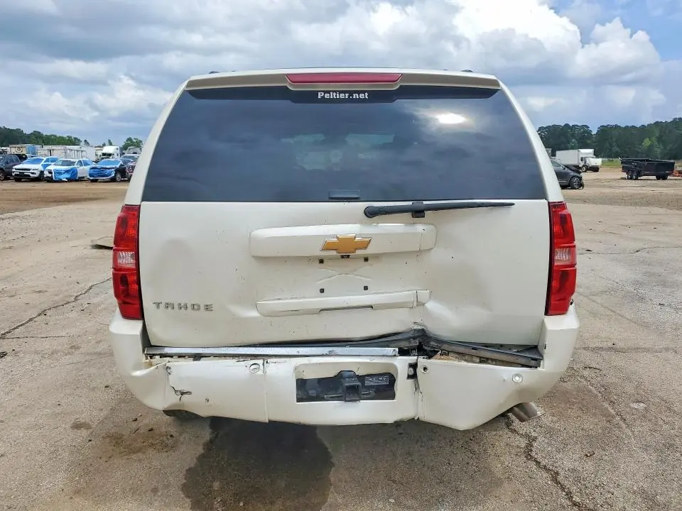 2014 CHEVROLET TAHOE K1500 LTZ  