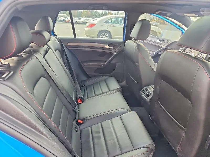 2021 VOLKSWAGEN GTI S  