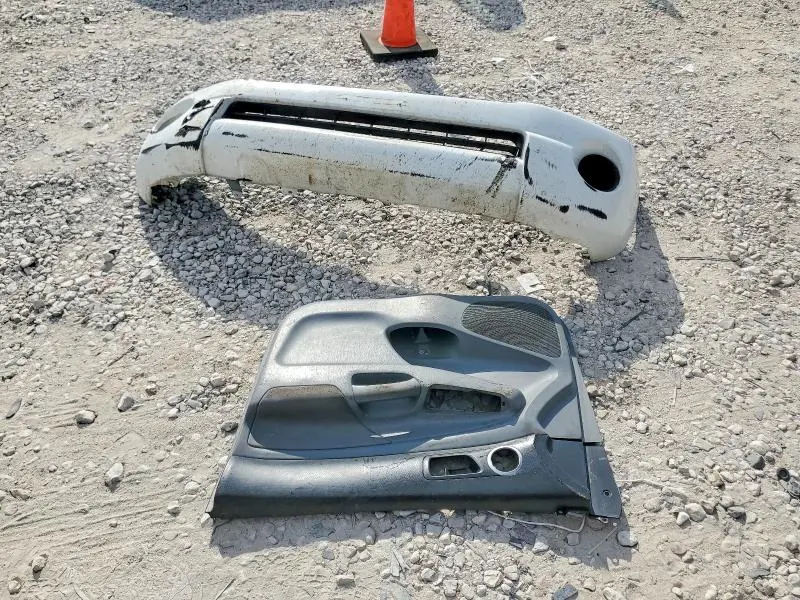 2011 TOYOTA TACOMA BASE  