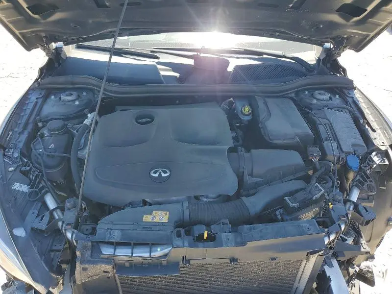 2017 INFINITI QX30 PREMIUM  