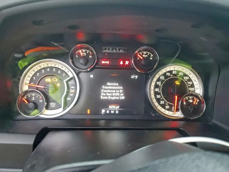 2019 RAM 1500 CLASSIC SLT  