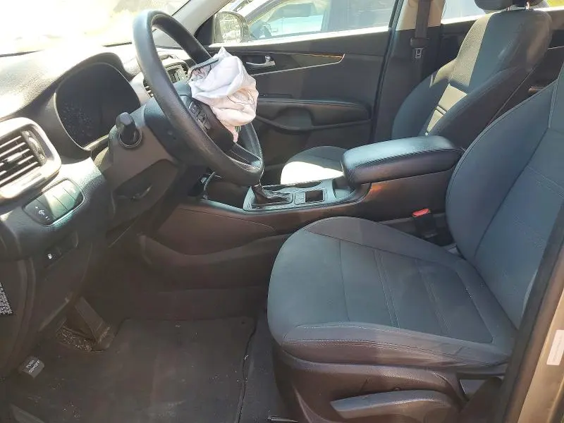 2016 KIA SORENTO L  