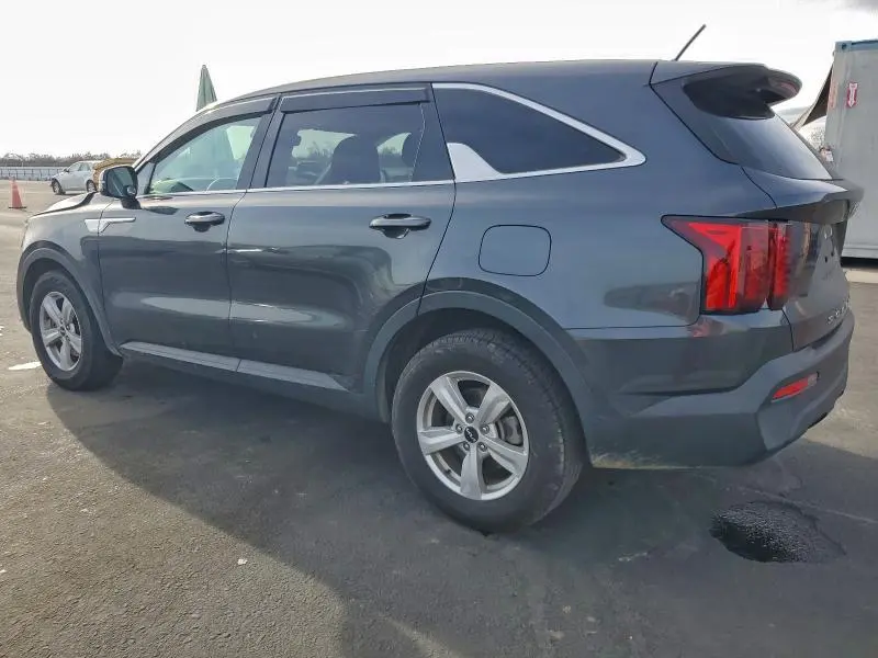 2022 KIA SORENTO LX  
