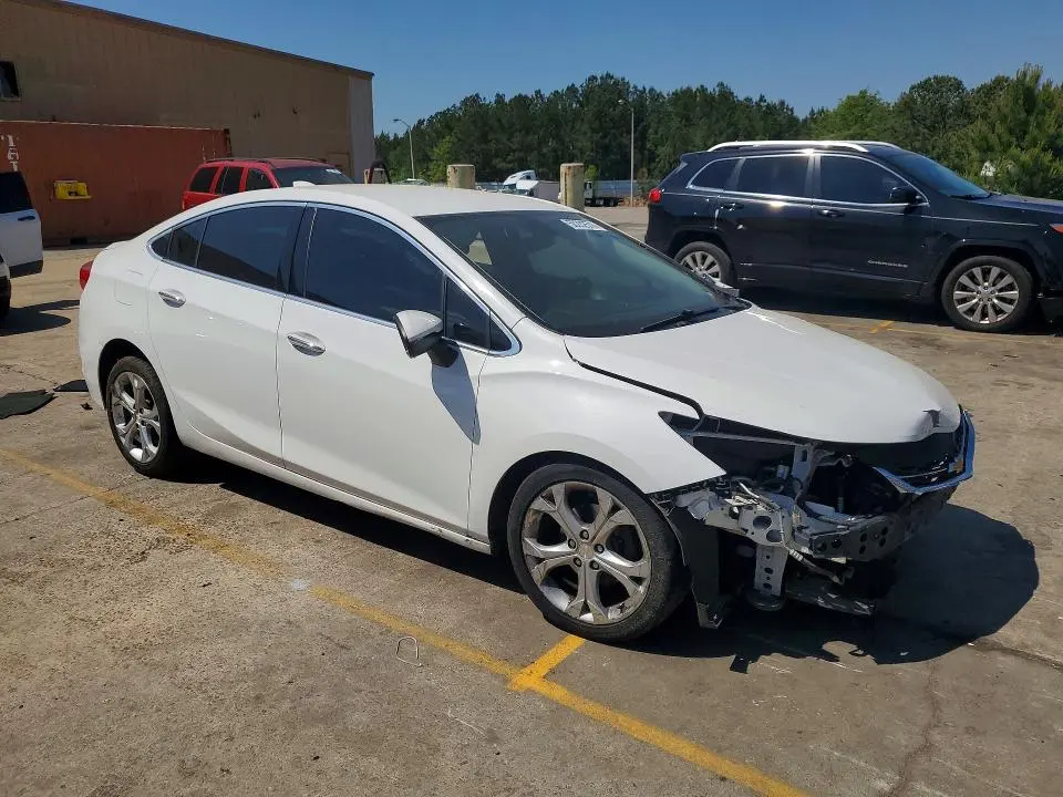 2017 CHEVROLET CRUZE PREMIER  