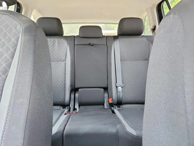 2019 VOLKSWAGEN TIGUAN S  