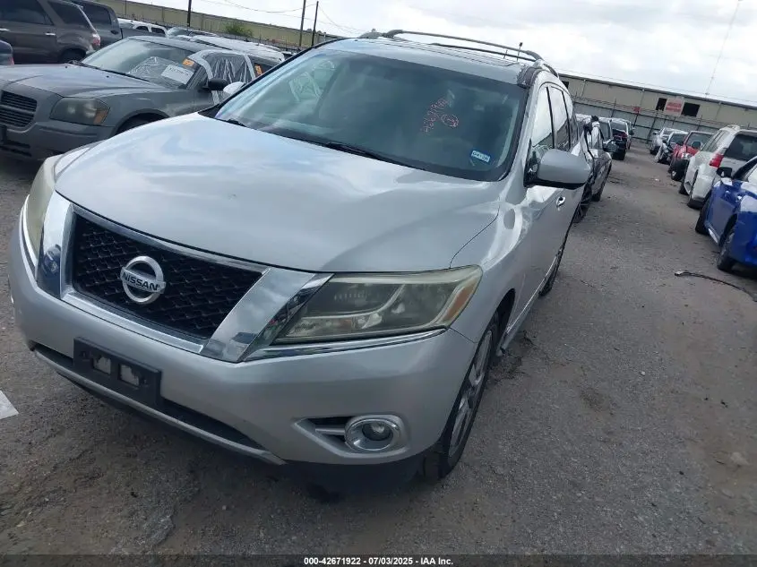 2013 NISSAN PATHFINDER PLATINUM