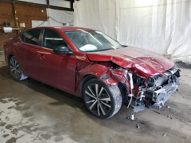 2021 NISSAN ALTIMA SR  