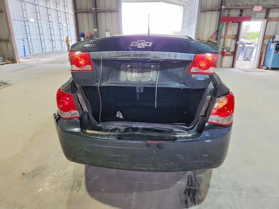 2014 CHEVROLET CRUZE LS  