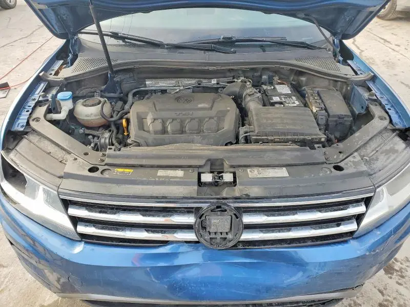 2020 VOLKSWAGEN TIGUAN SE  